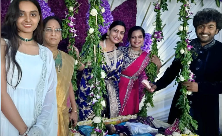 Tv Actress Maheshwari Son Naming Ceremony Photos19