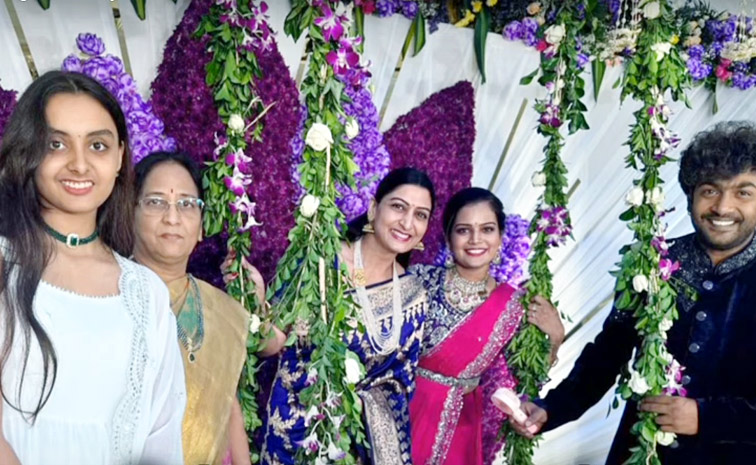 Tv Actress Maheshwari Son Naming Ceremony Photos15