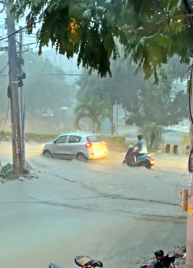 Heavy Rains At Hyderabad Photos9