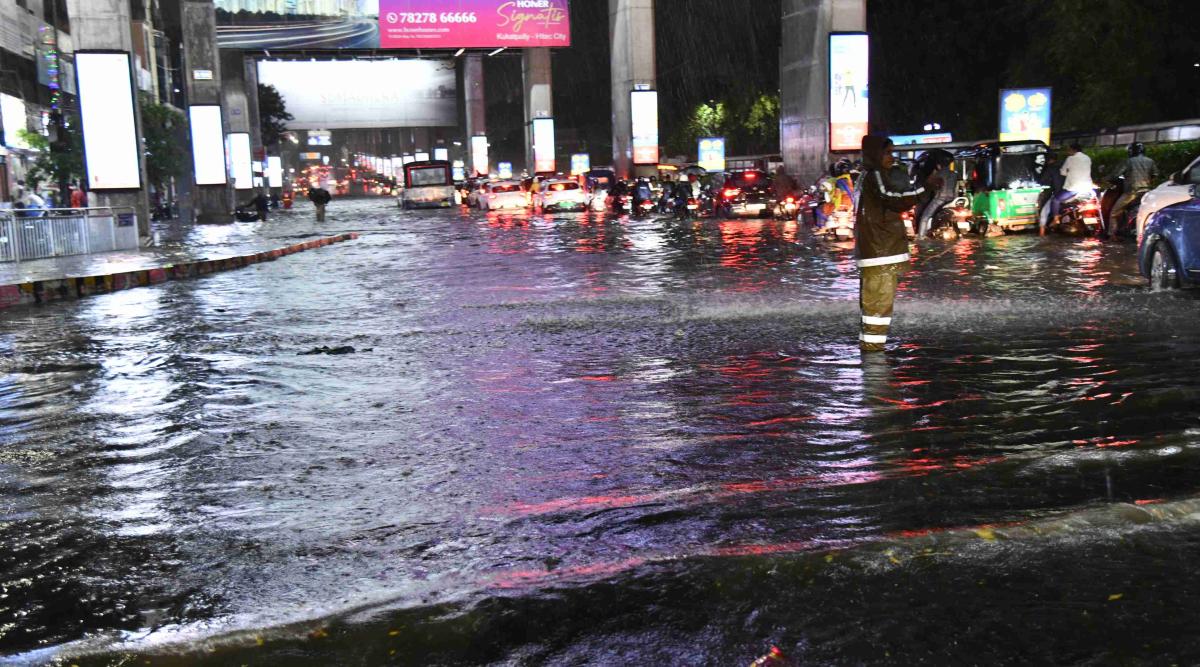 Heavy Rains At Hyderabad Photos31