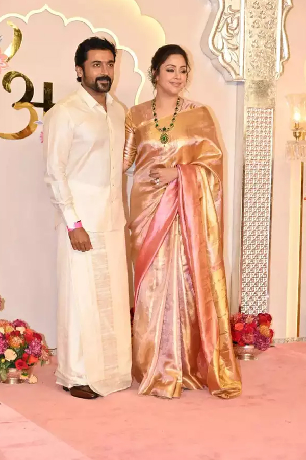 Beautiful Couple Surya And Jyotika Stunning Photos Viral11