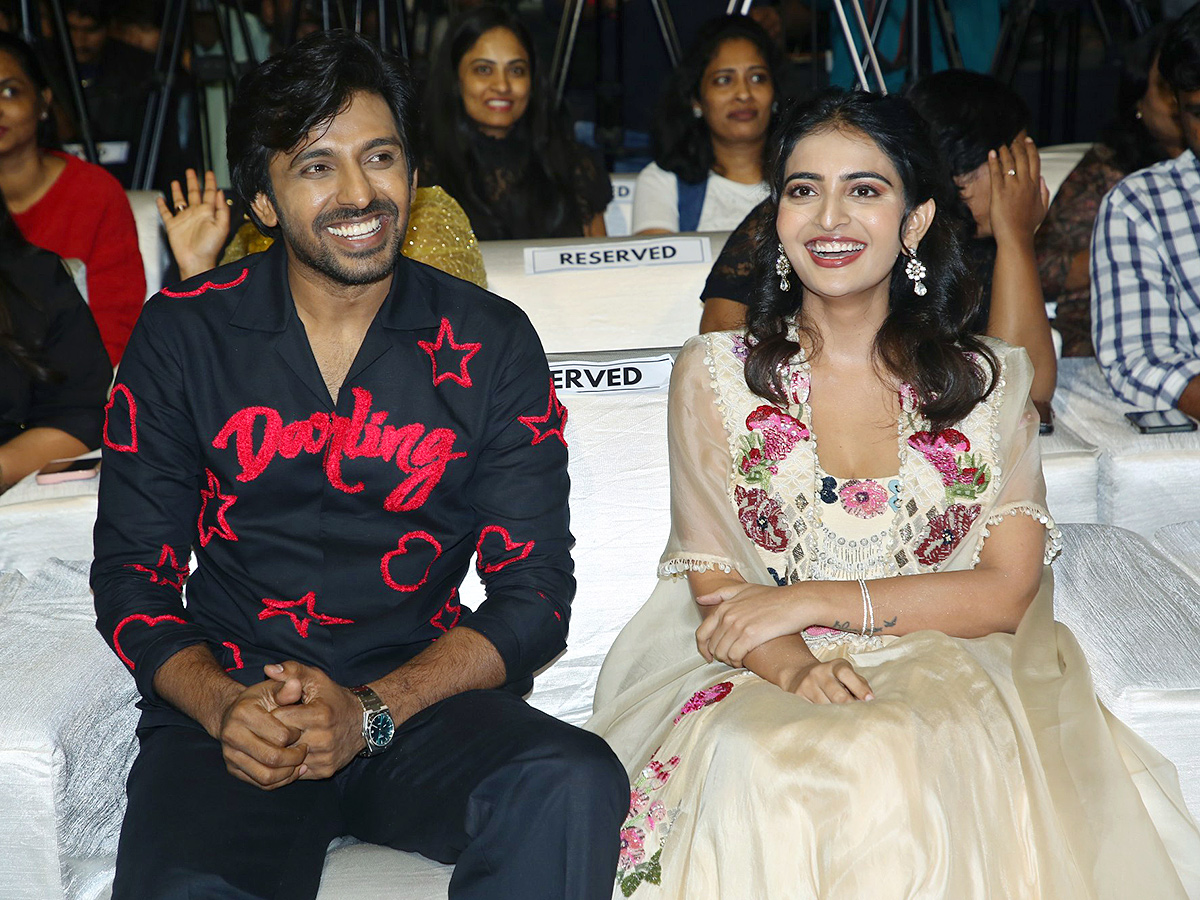 Priyadarshi Darling Movie Pre Release Event Photos13