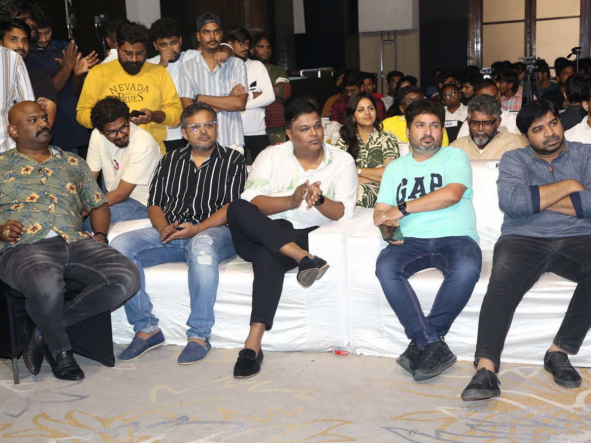 Priyadarshi Darling Movie Pre Release Event Photos26