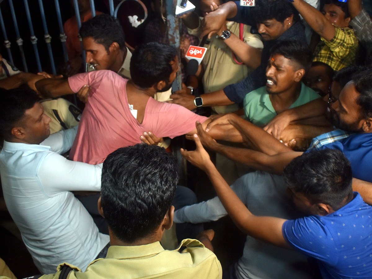 Protests break out at City Central Library at Chikkadpally in Hyderabad19