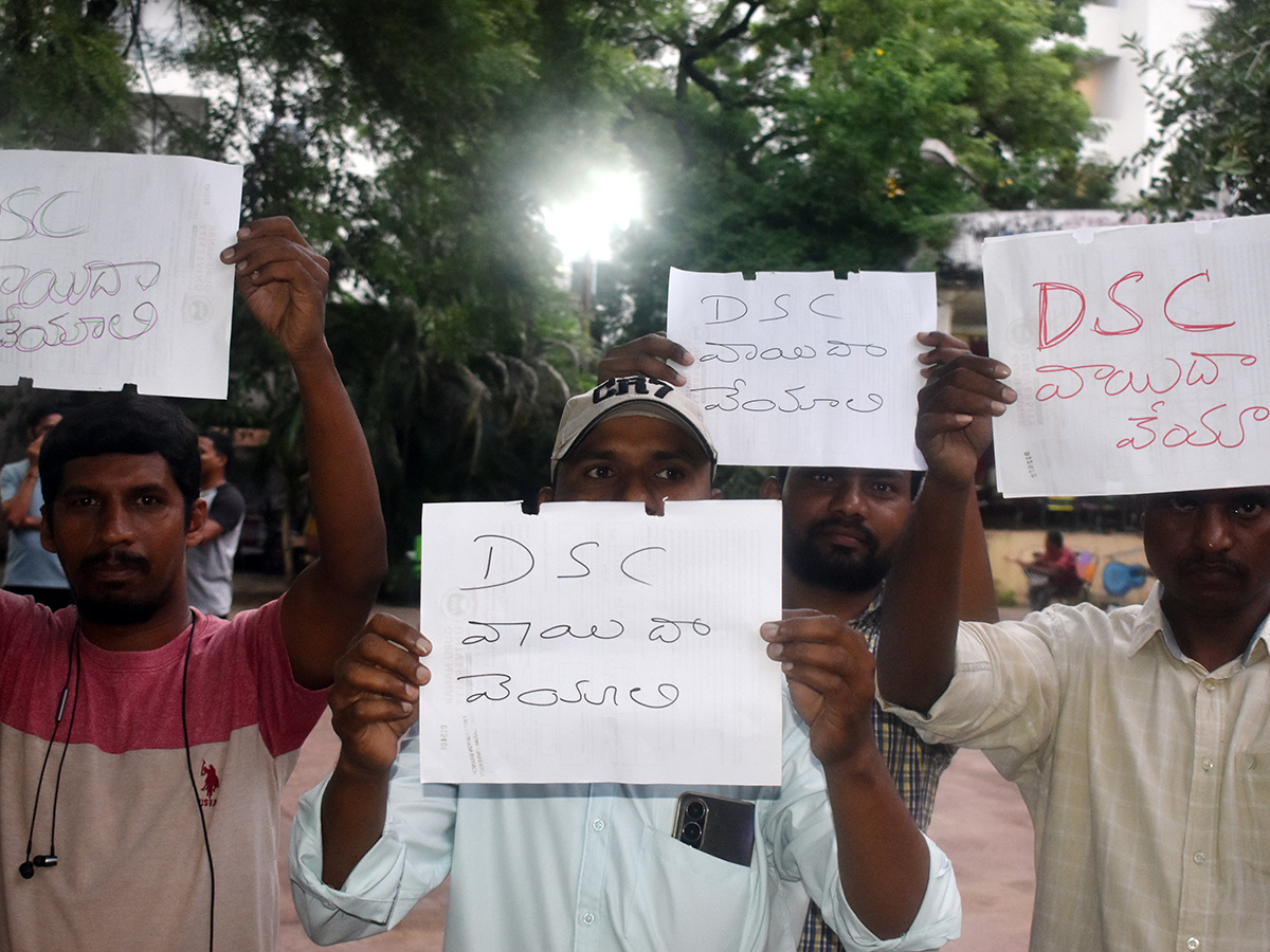 Protests break out at City Central Library at Chikkadpally in Hyderabad23