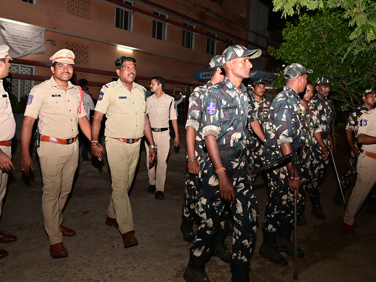 Protests break out at City Central Library at Chikkadpally in Hyderabad4