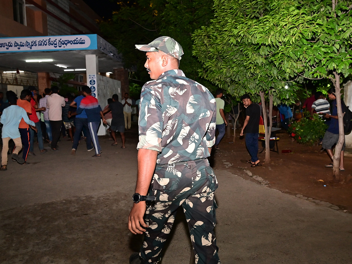 Protests break out at City Central Library at Chikkadpally in Hyderabad6