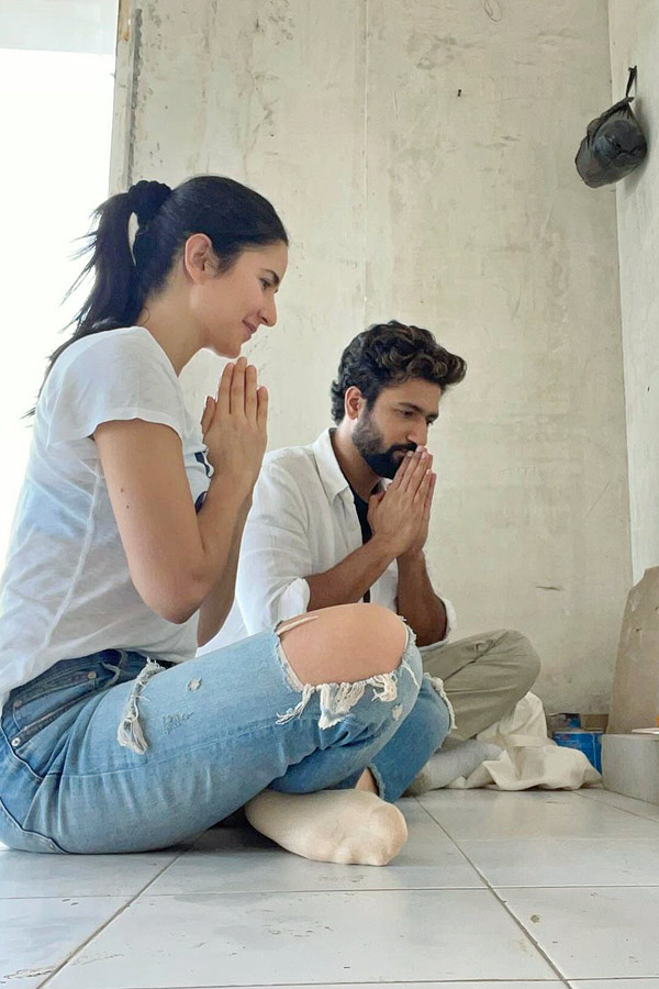 Vicky Kaushal shares Katrina Kaif pics as she naps, couple prays at makeshift temple Photos11