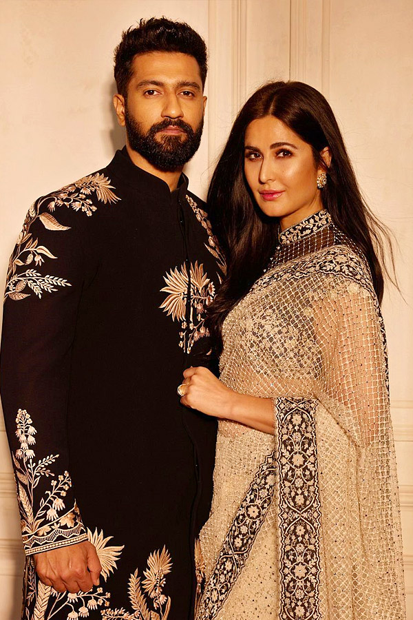 Vicky Kaushal shares Katrina Kaif pics as she naps, couple prays at makeshift temple Photos5