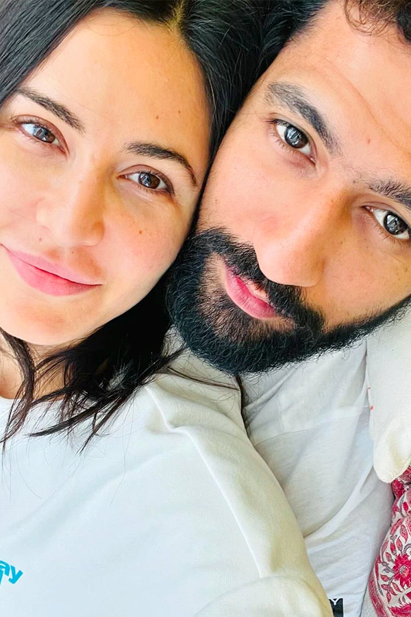 Vicky Kaushal shares Katrina Kaif pics as she naps, couple prays at makeshift temple Photos6