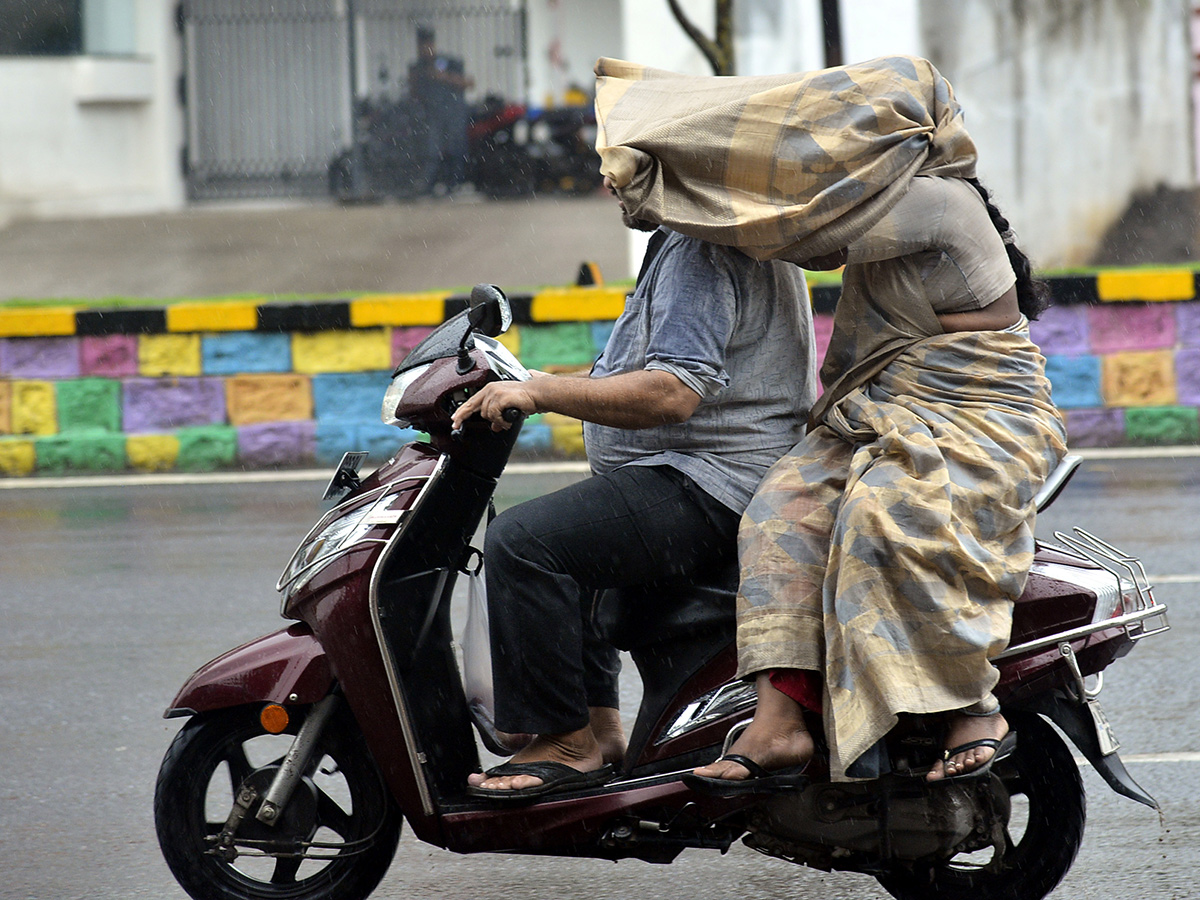 Heavy Rains In Andhra Pradesh: Photos11