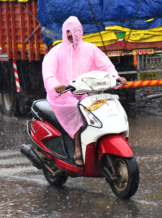 Heavy Rains In Andhra Pradesh: Photos22