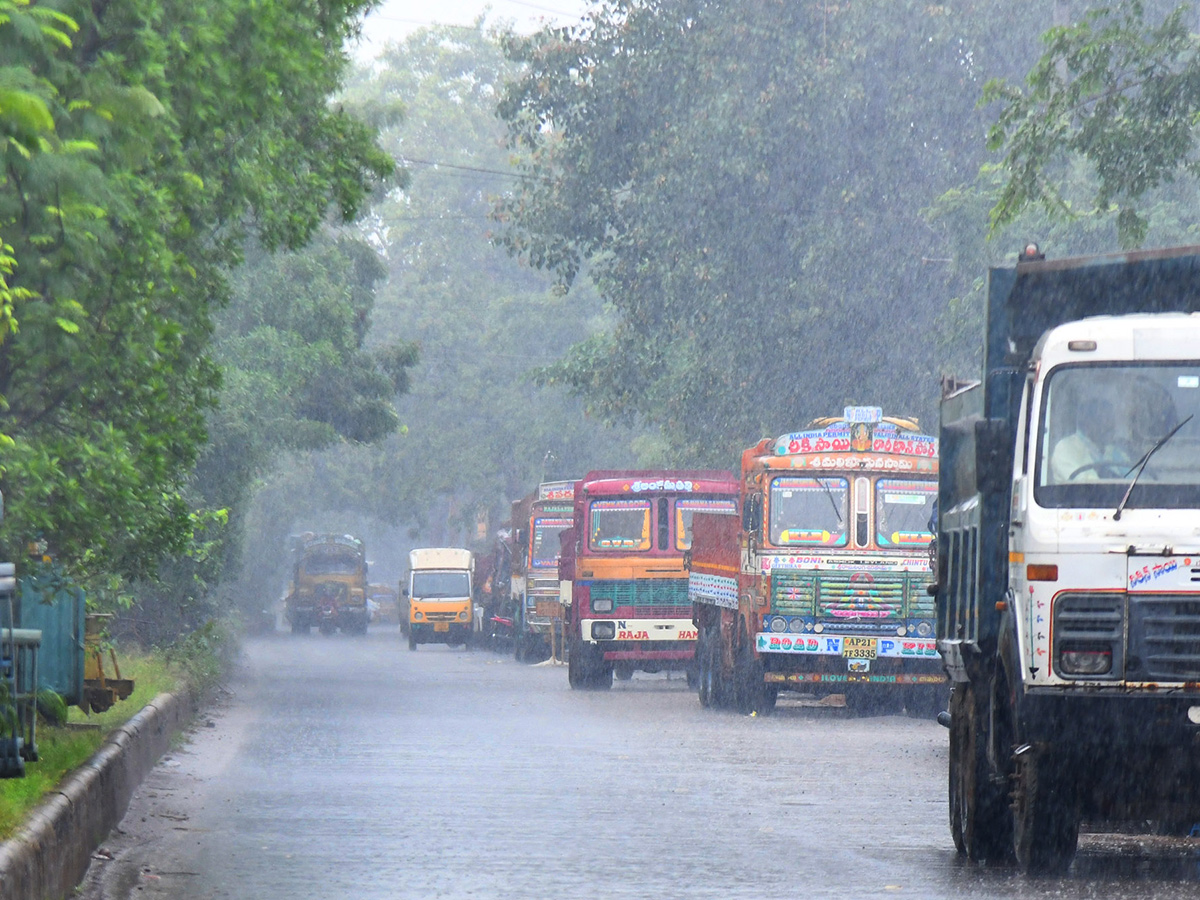 Heavy Rains In Andhra Pradesh: Photos27