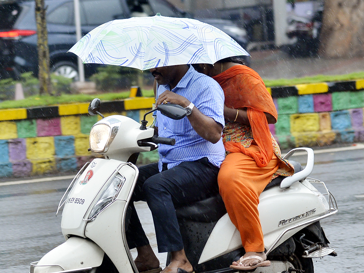 Heavy Rains In Andhra Pradesh: Photos3