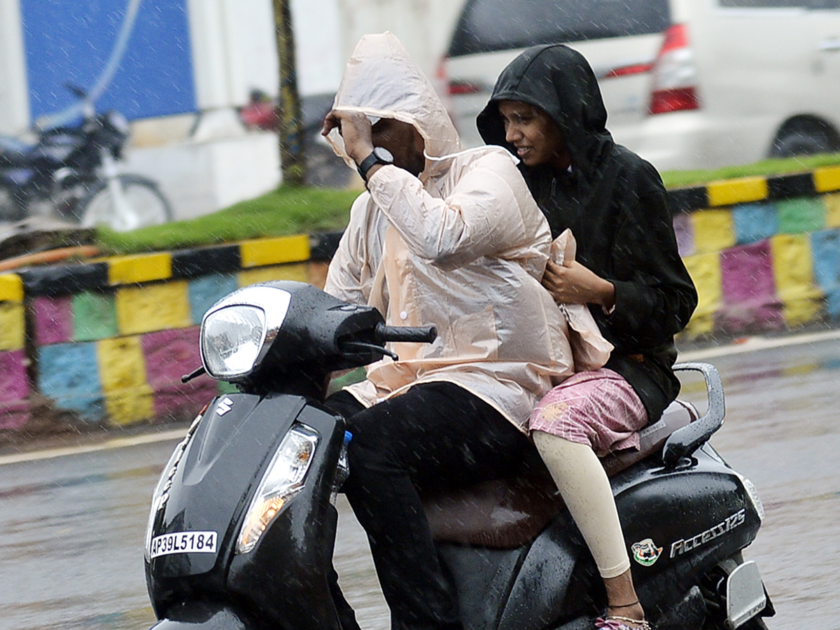 Heavy Rains In Andhra Pradesh: Photos9