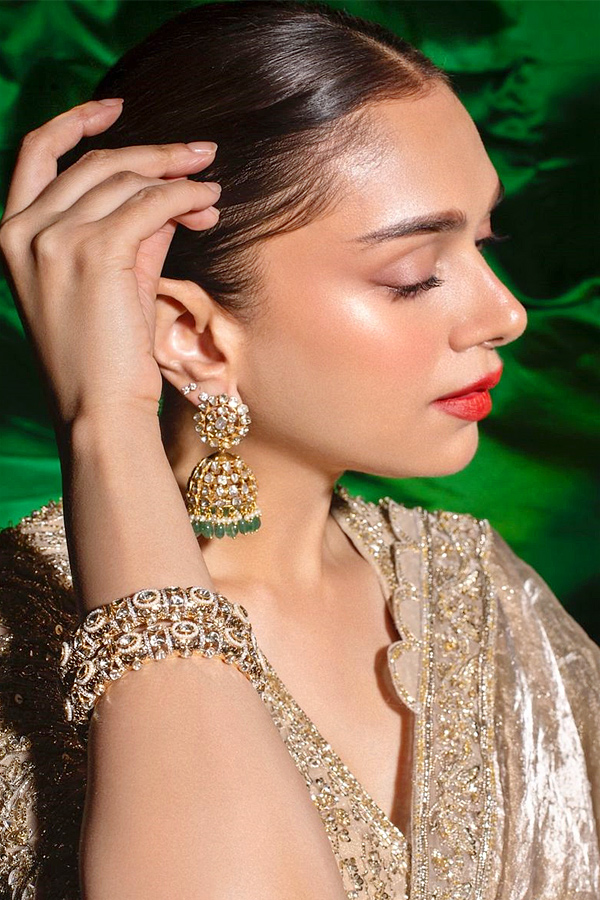 Aditi Rao Hydari Latest photos10