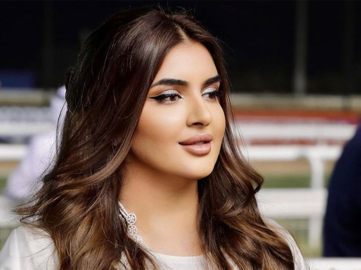 Instagram account of Dubai princess Sheikha Mahra announces divorce Photos19