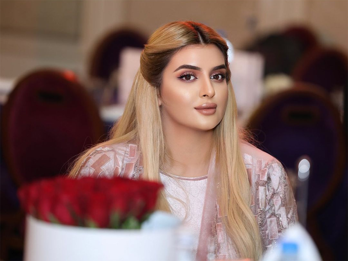 Instagram account of Dubai princess Sheikha Mahra announces divorce Photos23