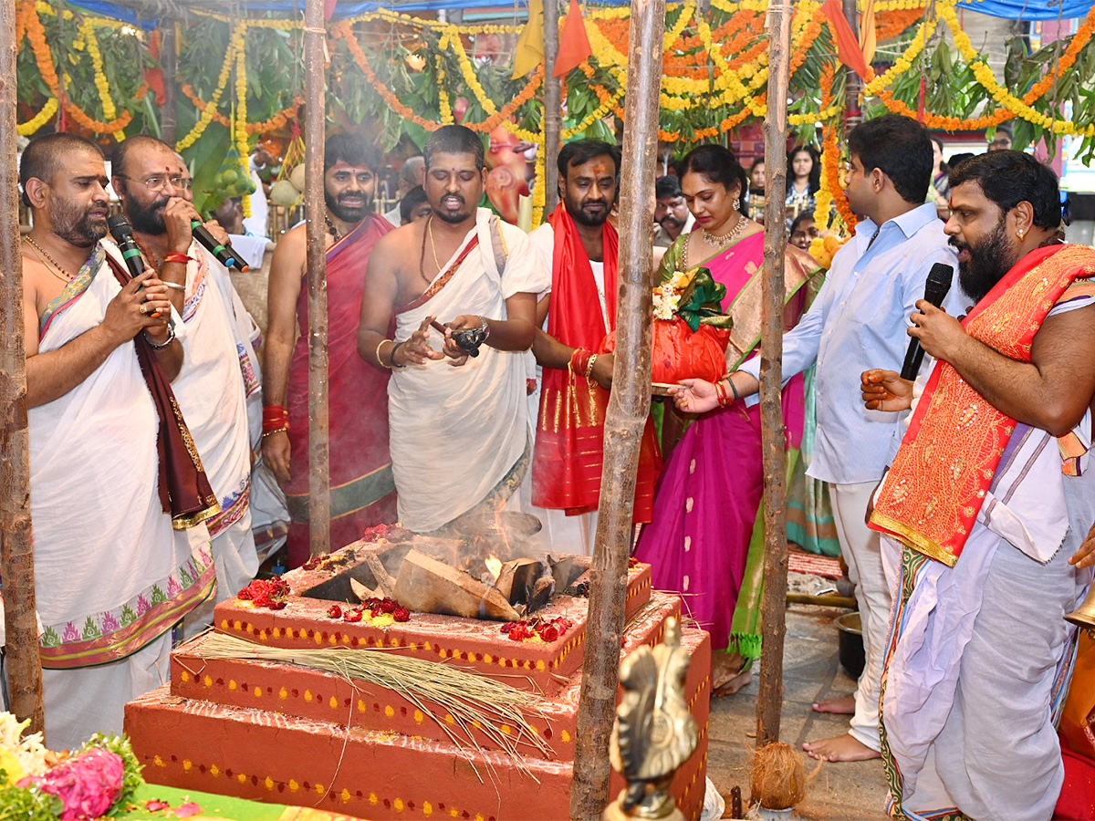 Shakambari Utsavalu Began In Jubilee Hills Peddamma Thalli Temple13