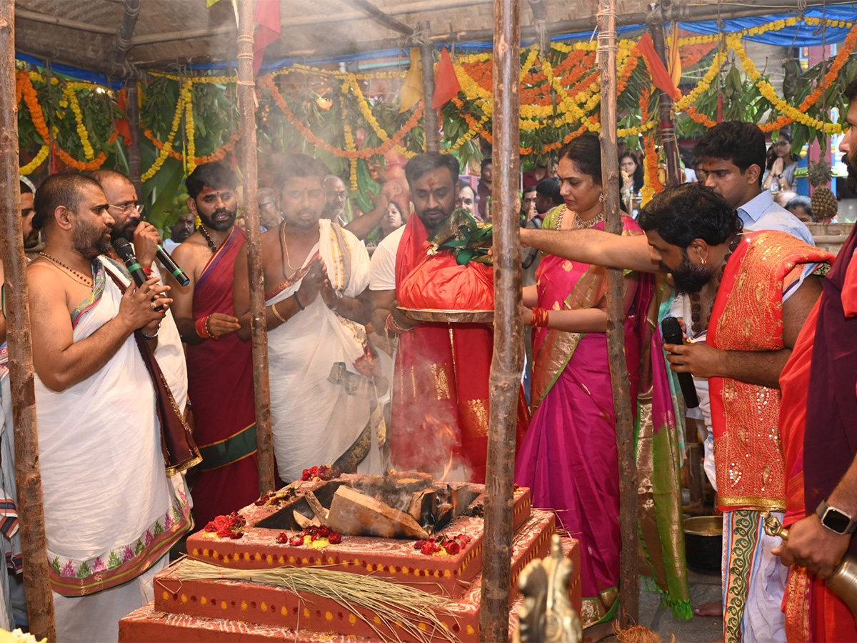 Shakambari Utsavalu Began In Jubilee Hills Peddamma Thalli Temple16