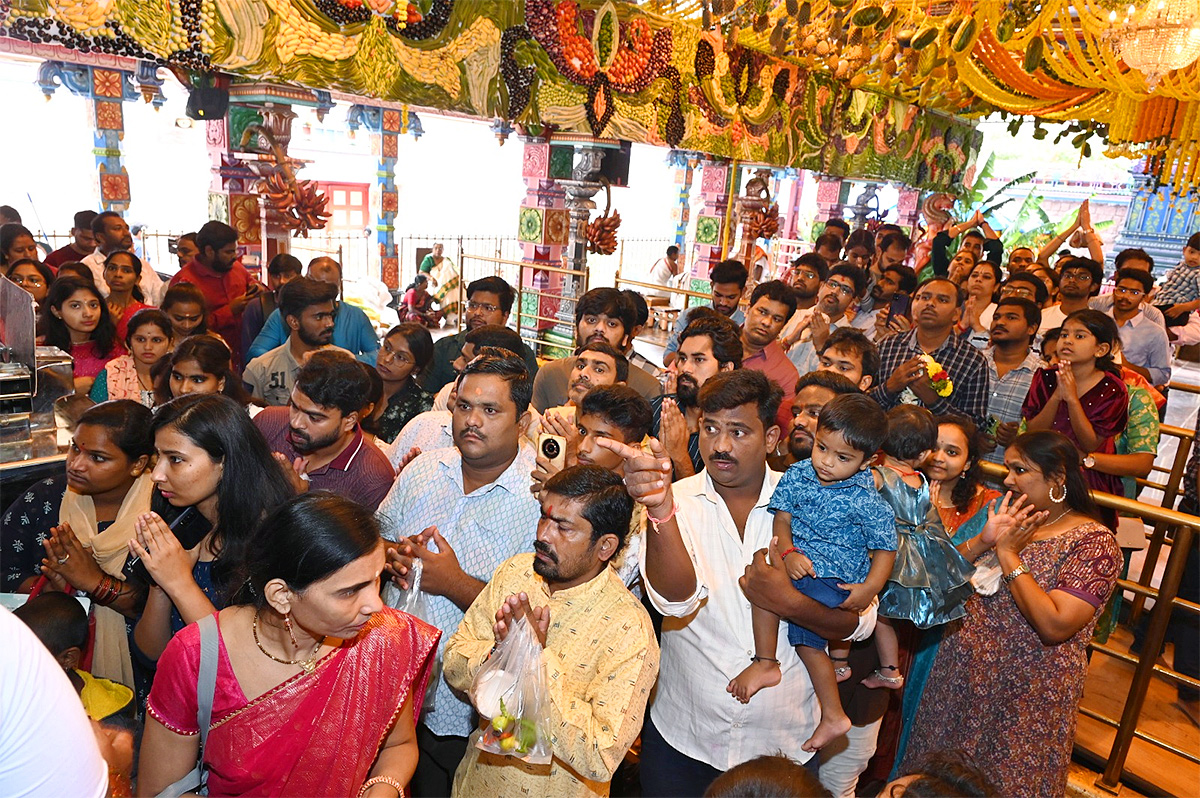 Shakambari Utsavalu Began In Jubilee Hills Peddamma Thalli Temple17