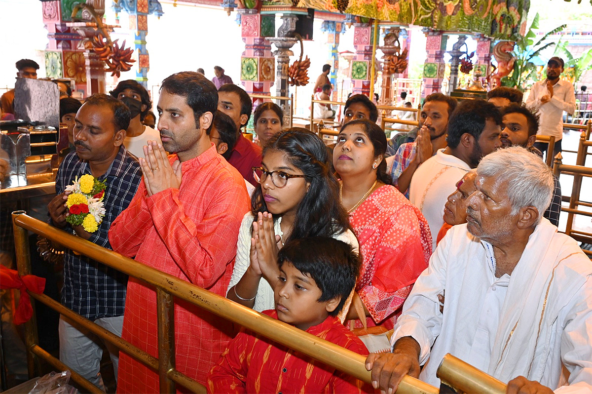 Shakambari Utsavalu Began In Jubilee Hills Peddamma Thalli Temple24