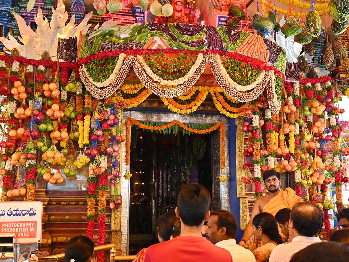 Shakambari Utsavalu Began In Jubilee Hills Peddamma Thalli Temple26