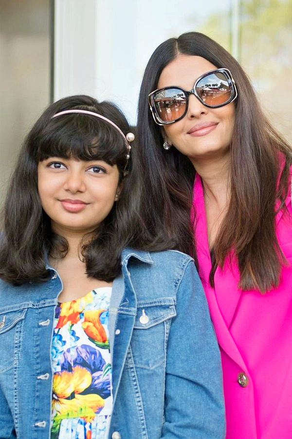 Aishwarya Rai and daughter Aaradhya Latest photos Goes Viral In Social Media 15