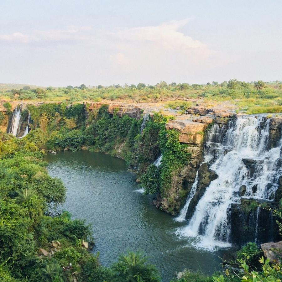 Top 12 amazing waterfalls in Telangana Photos6