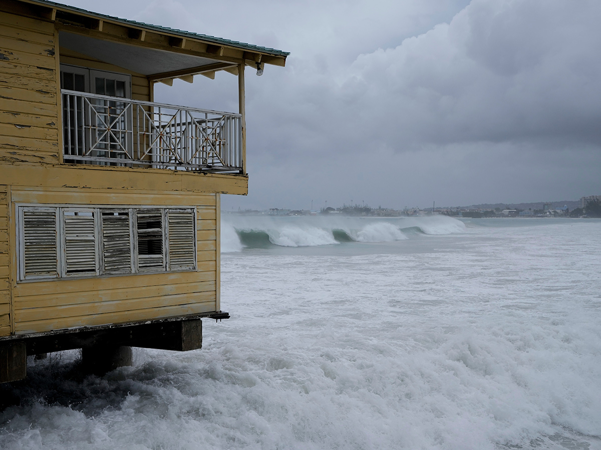 Hurricane Beryl passed through Oistins in Barbados: Photos15