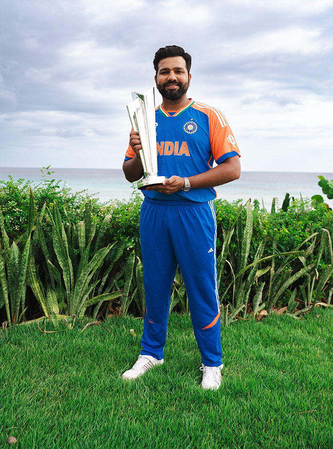 Rohit Sharma Photoshoot With T20 World Cup Trophy At A Beach12