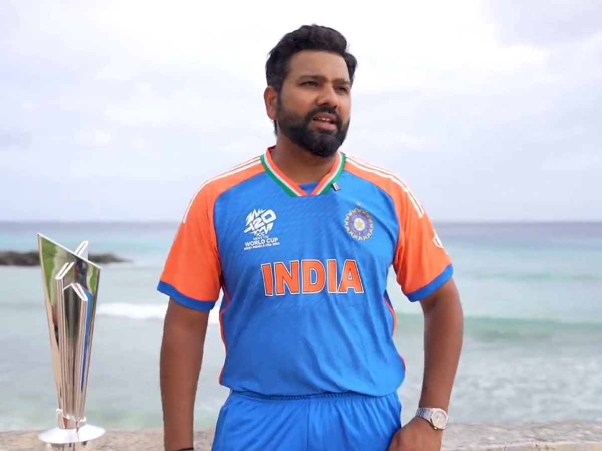 Rohit Sharma Photoshoot With T20 World Cup Trophy At A Beach16