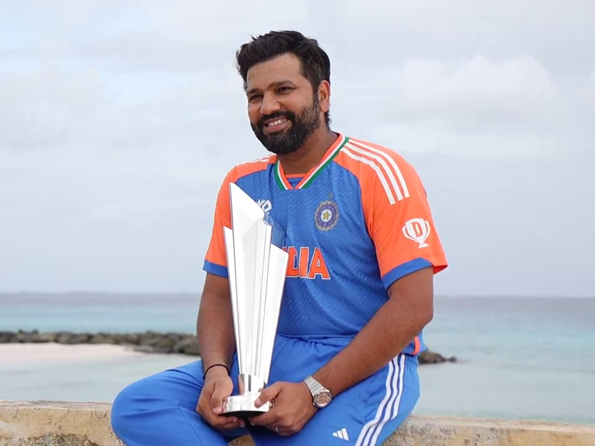 Rohit Sharma Photoshoot With T20 World Cup Trophy At A Beach17