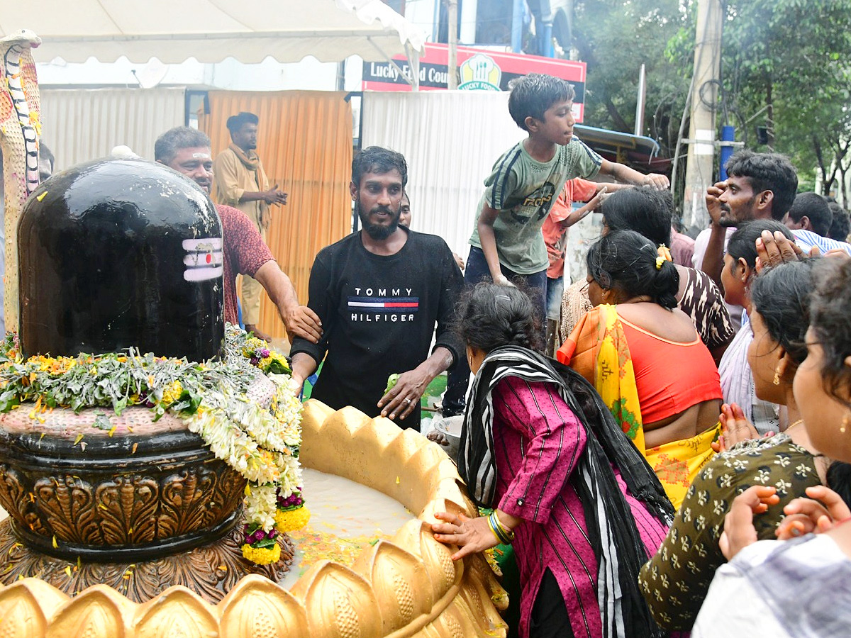 Heavy Devotees At Simhachalam Giri Pradakshina Photos16