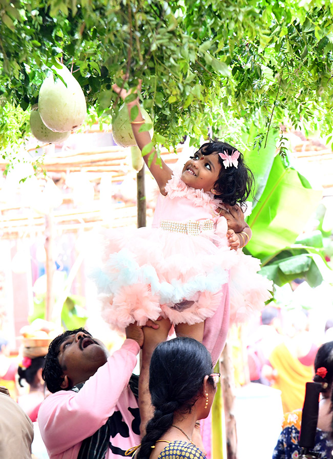 Shakambari Devi Festival Grandly Celebrated At Indrakeeladri17