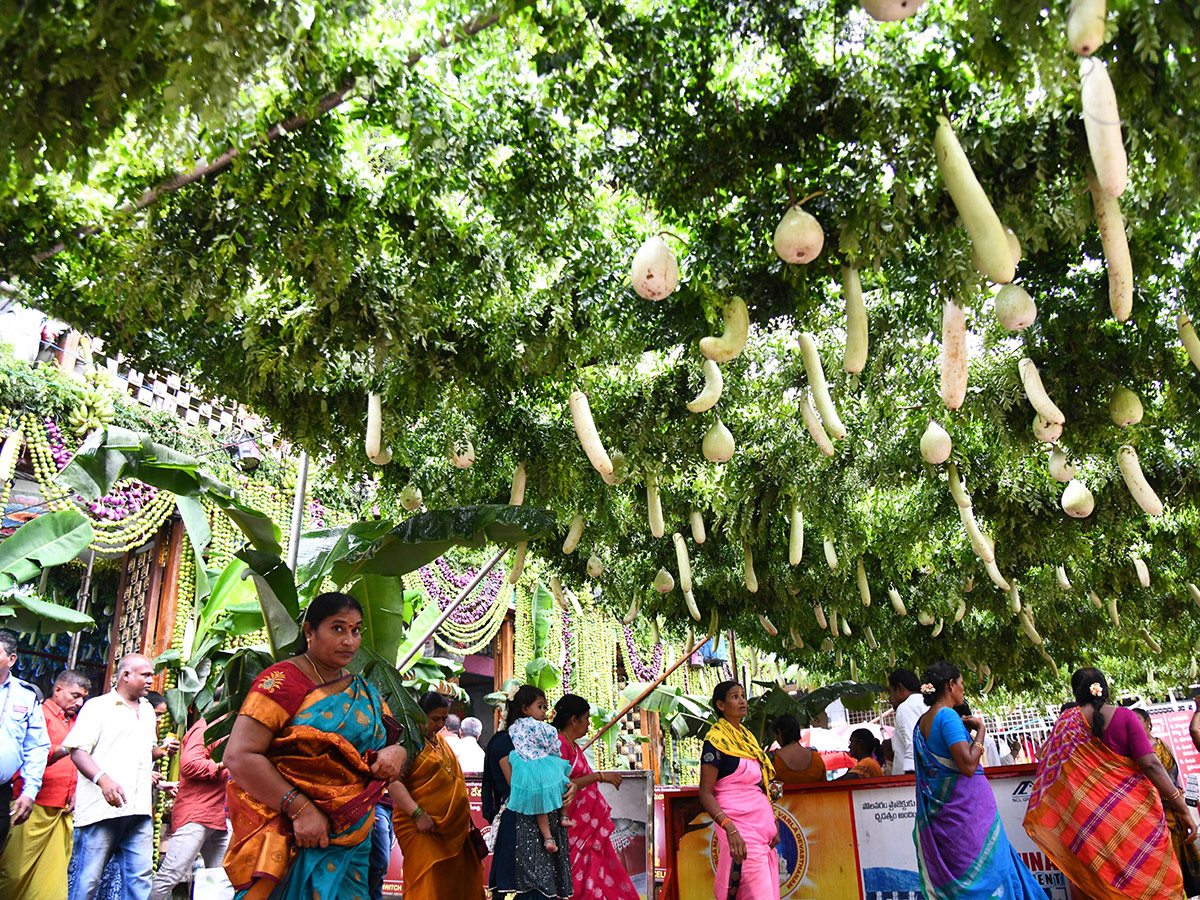 Shakambari Devi Festival Grandly Celebrated At Indrakeeladri23