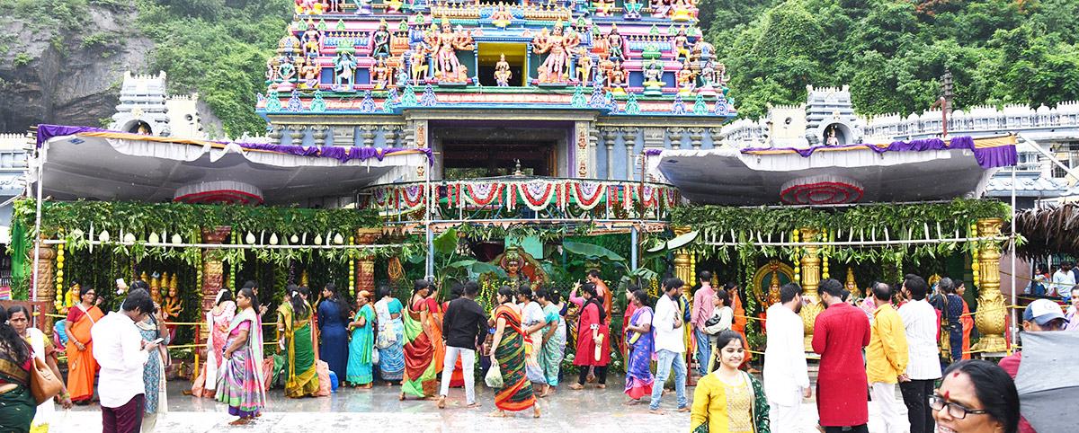 Shakambari Devi Festival Grandly Celebrated At Indrakeeladri25