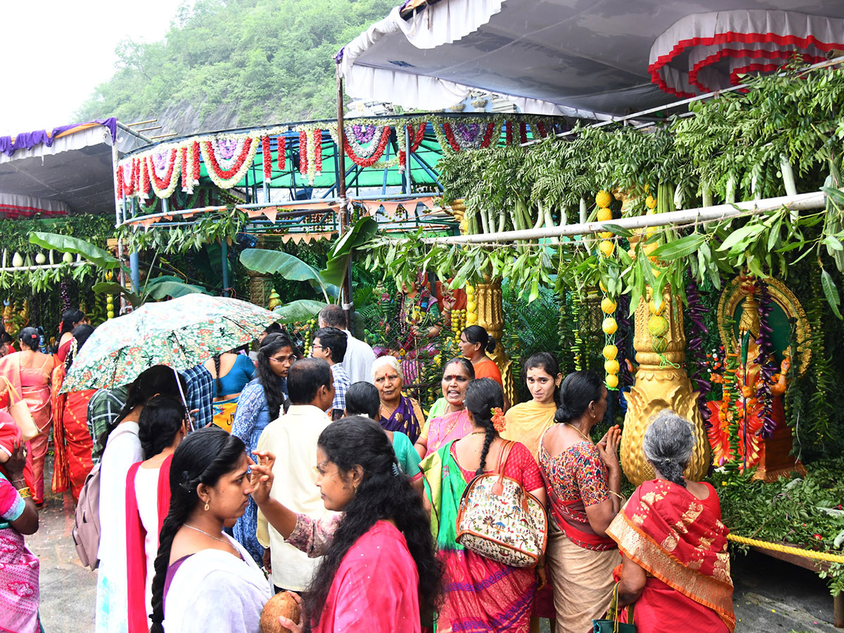 Shakambari Devi Festival Grandly Celebrated At Indrakeeladri27