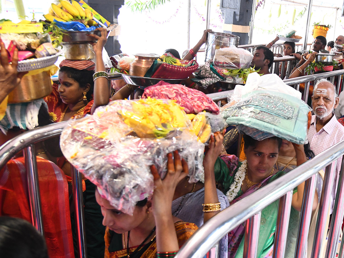 Shakambari Devi Festival Grandly Celebrated At Indrakeeladri7