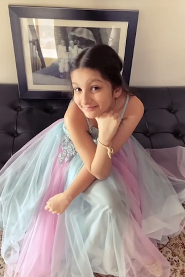 Super Star Mahesh Babu Daughter Sitara Ghattamaneni Birthday Special Gallery8