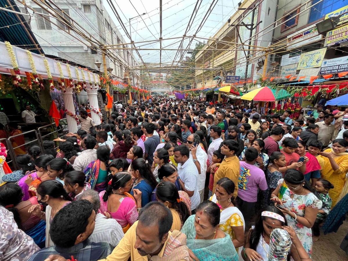 Guru Purnima Celebrations at Dilsukh Nagar Saibaba Temple Photos5