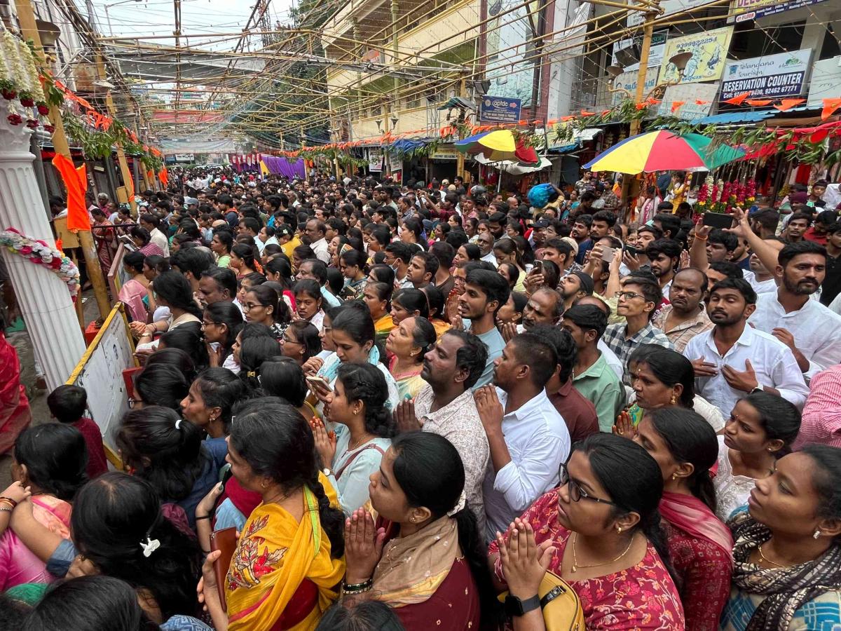 Guru Purnima Celebrations at Dilsukh Nagar Saibaba Temple Photos6