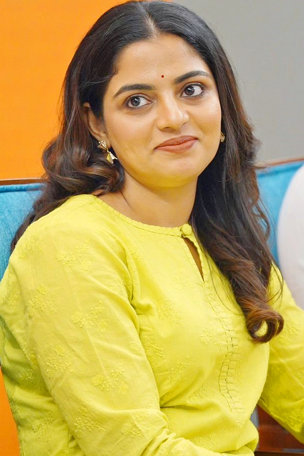 Interesting Facts About Nikhila Vimal: Photos3