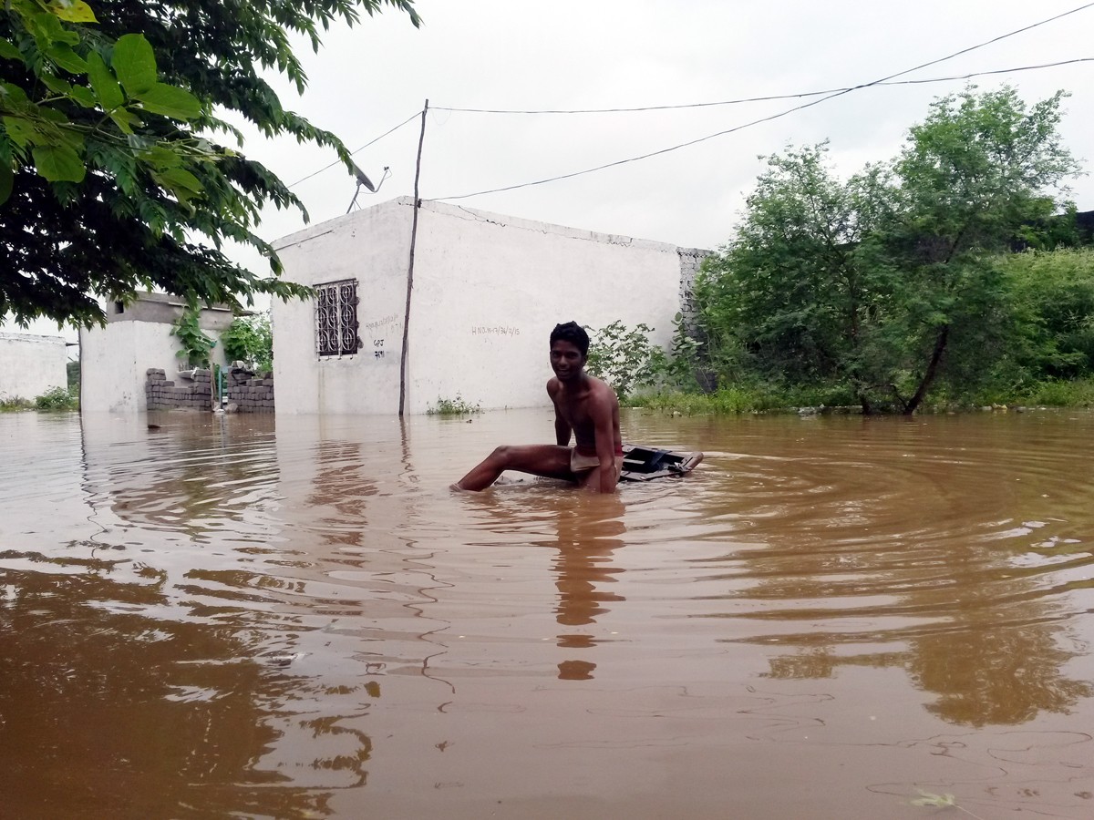 Heavy Rains In Telugu States Gallery11