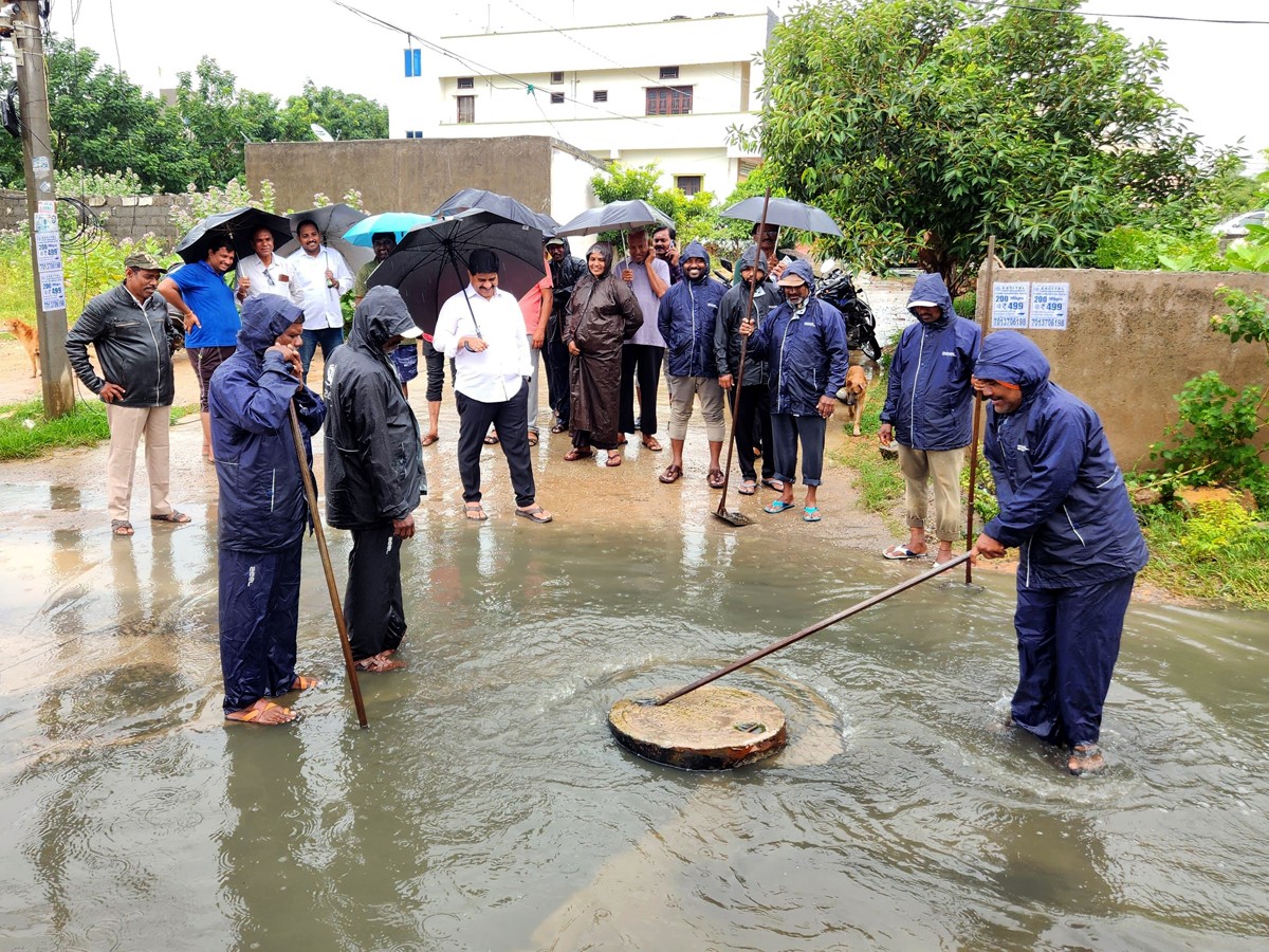 Heavy Rains In Telugu States Gallery14