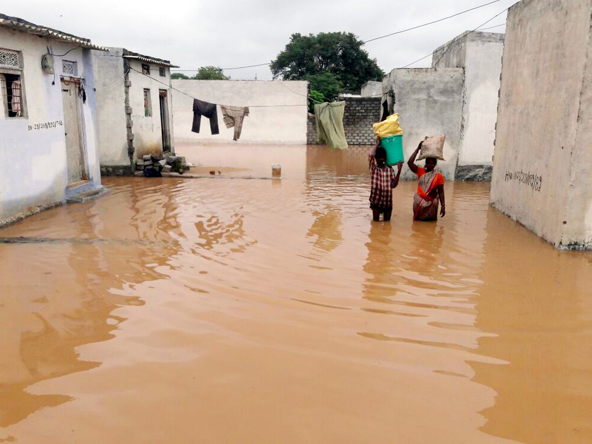 Heavy Rains In Telugu States Gallery22