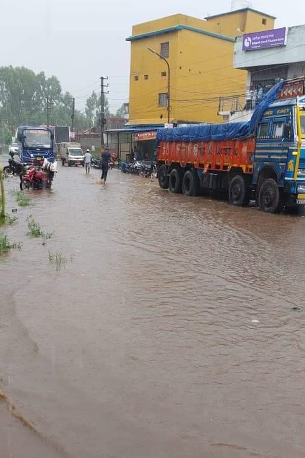 Heavy Rains In Telugu States Gallery45