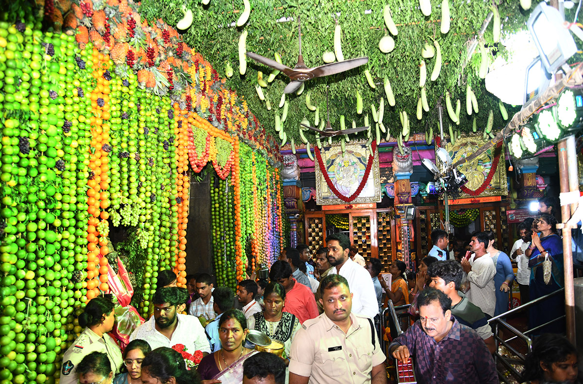 Ashadam Sare Festival In Vijayawada Durgamma32