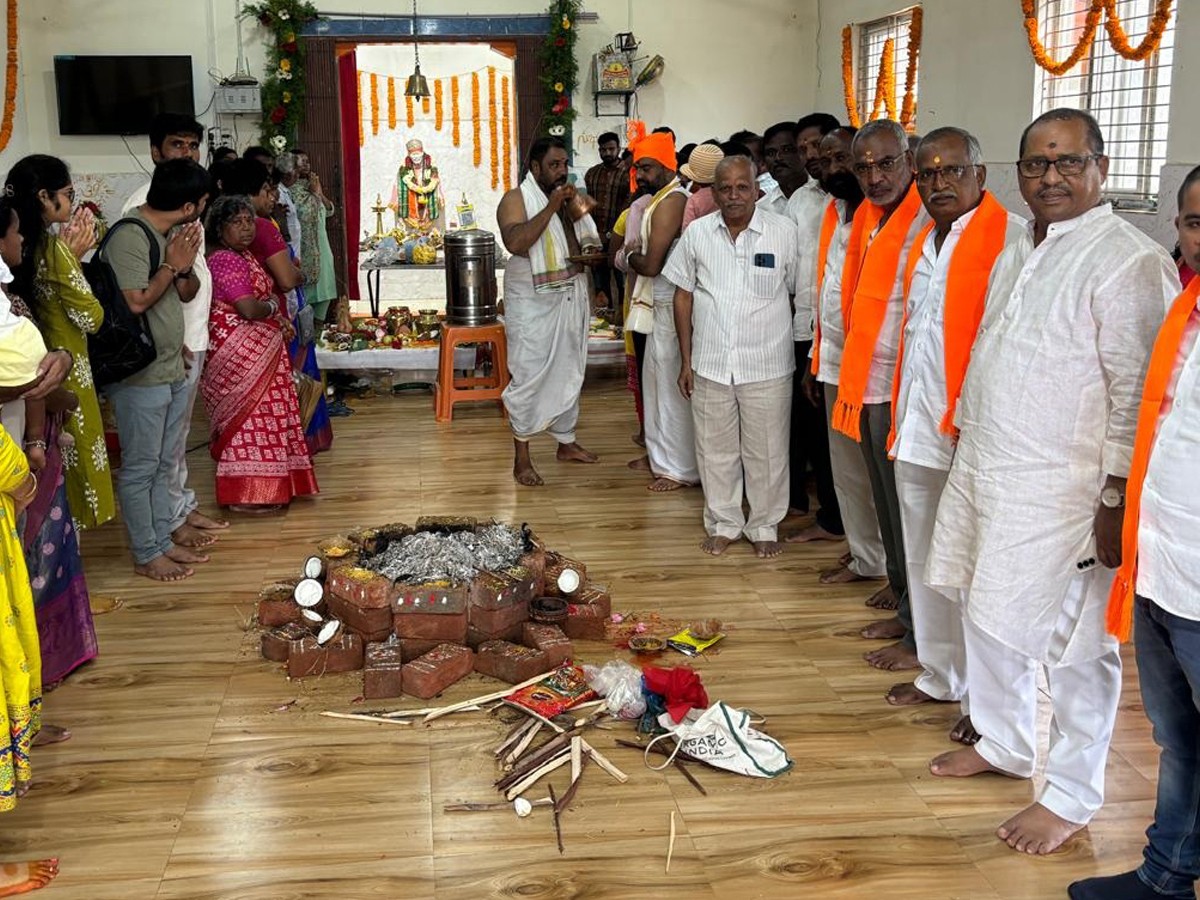 Grand Celebrations Of Guru Purnima In Hyderabad: Photos30