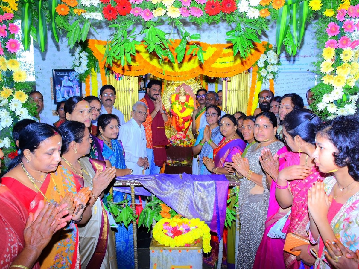 Grand Celebrations Of Guru Purnima In Hyderabad: Photos31